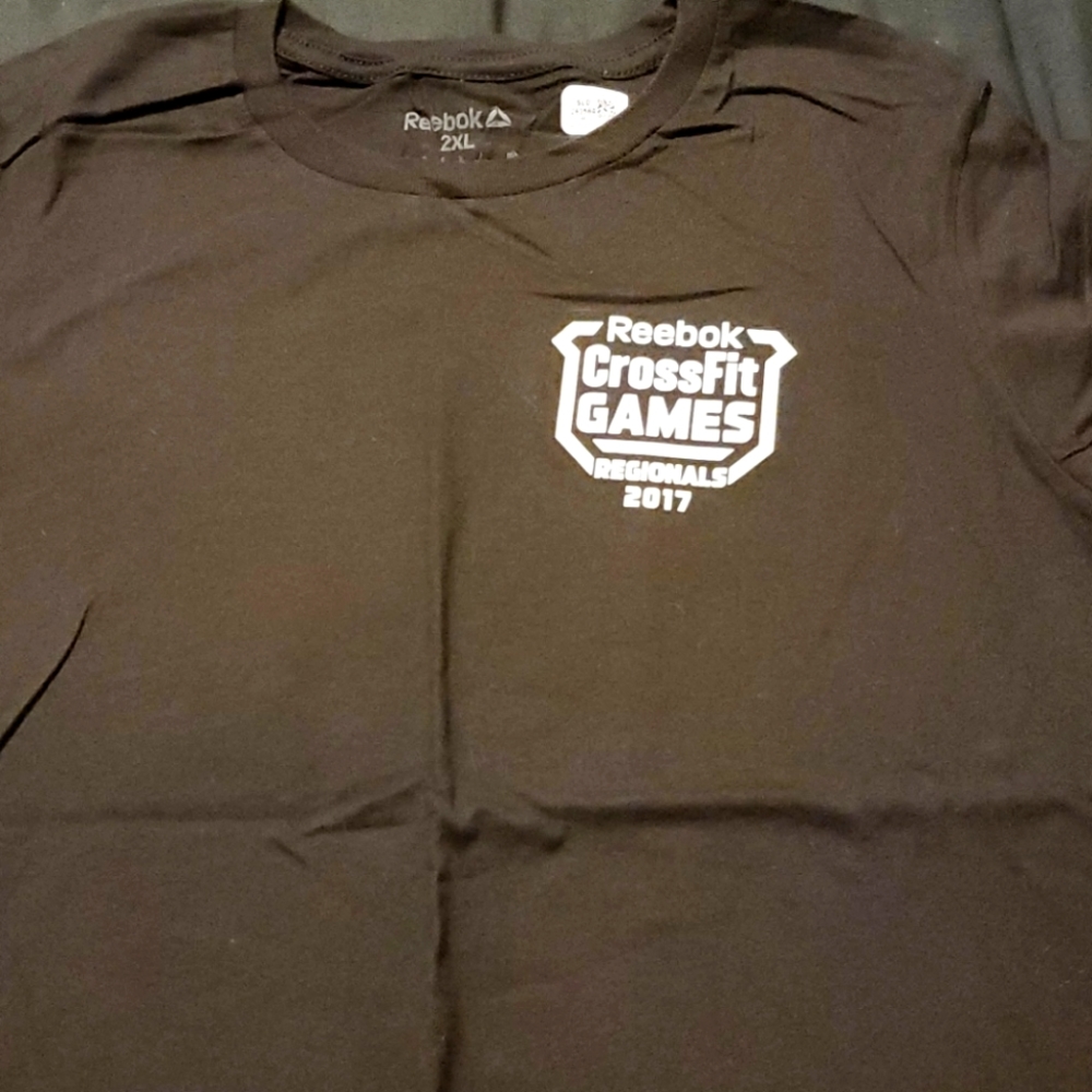 Reebok broadcast shirt XXL